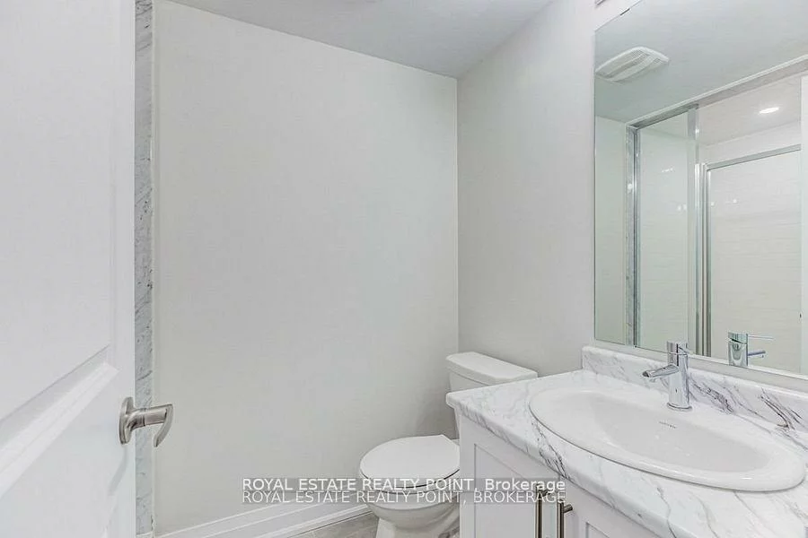 12, Creekbank, Rustic, Toronto