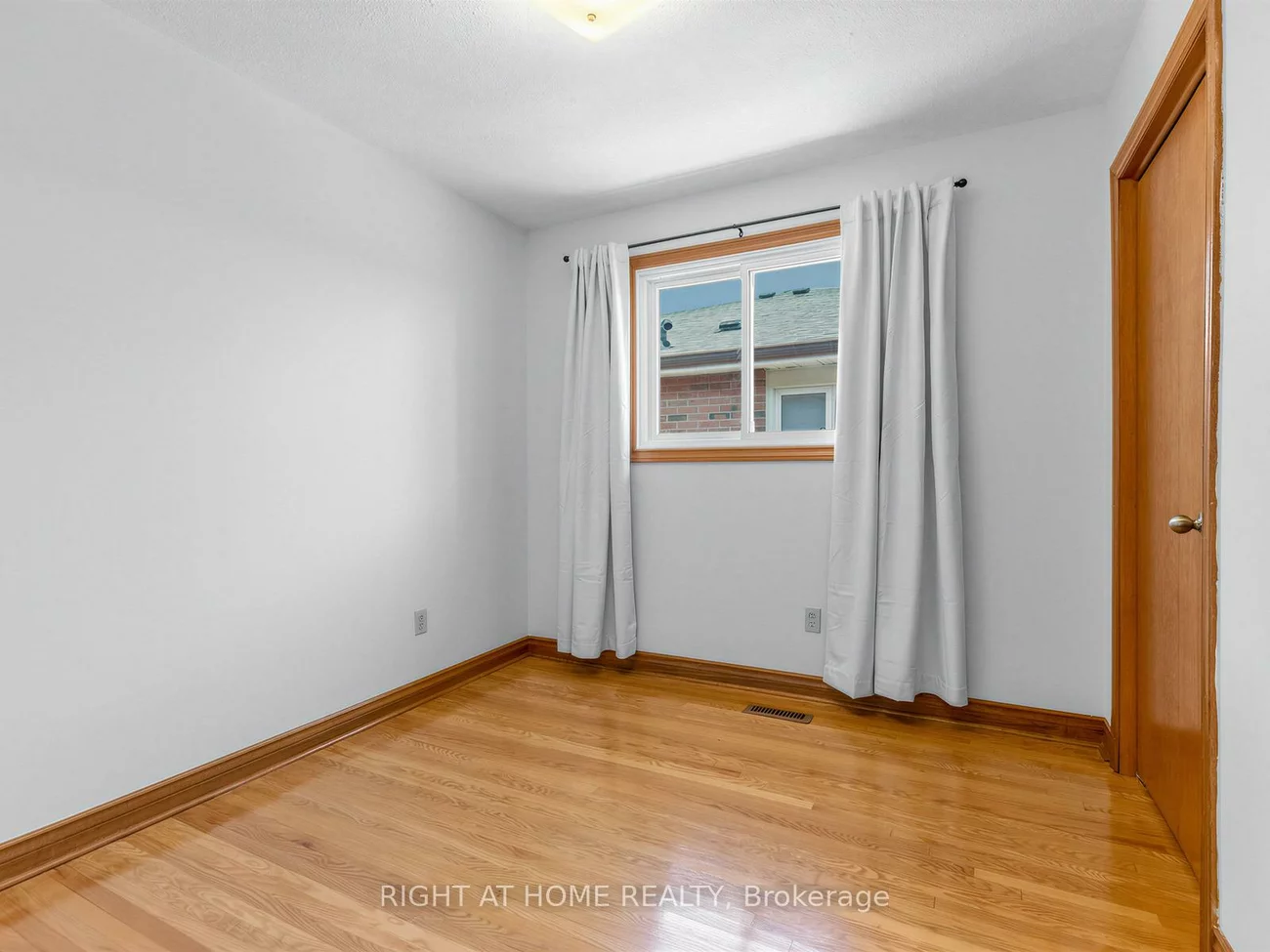 33, Arthur Griffith, Glenfield-Jane Heights, Toronto