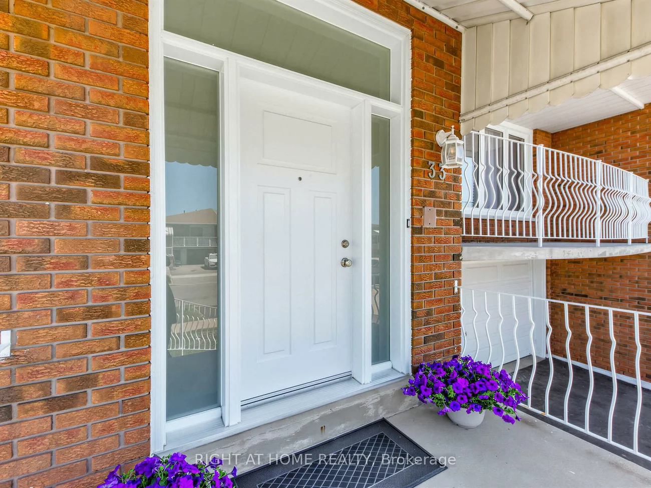 33, Arthur Griffith, Glenfield-Jane Heights, Toronto