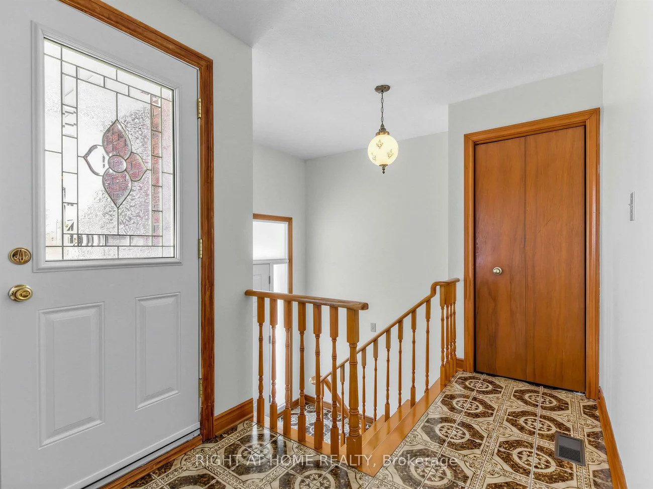 33, Arthur Griffith, Glenfield-Jane Heights, Toronto