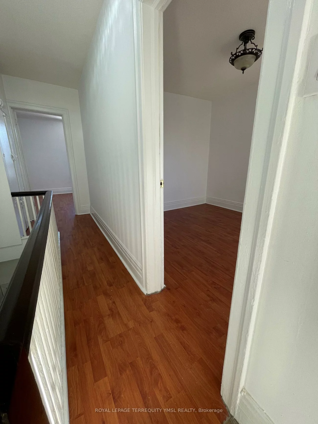 1228, Dufferin, Dovercourt-Wallace Emerson-Junction, Toronto