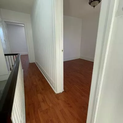 1228, Dufferin, Dovercourt-Wallace Emerson-Junction, Toronto