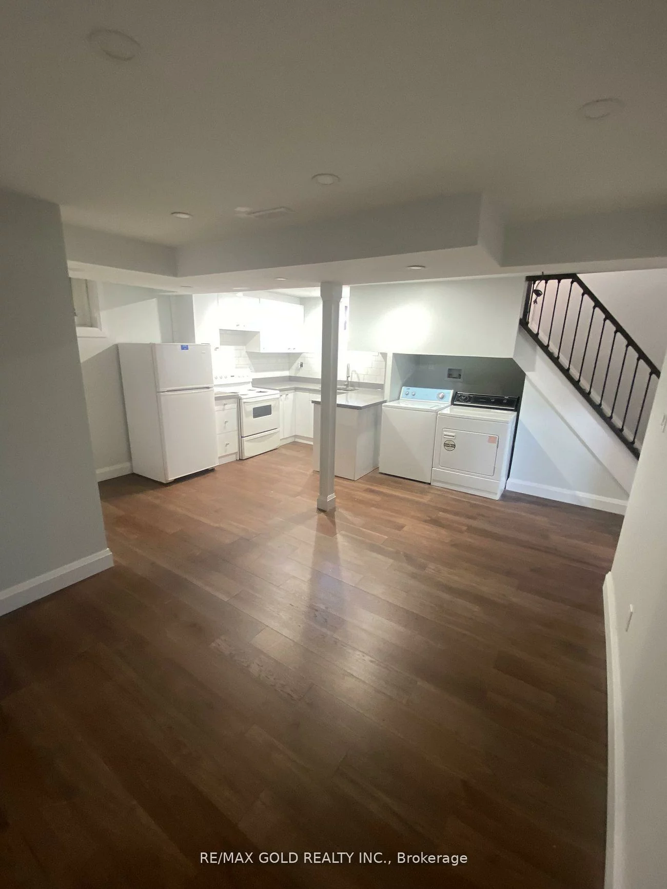 1408, Wilson, Downsview-Roding-CFB, Toronto