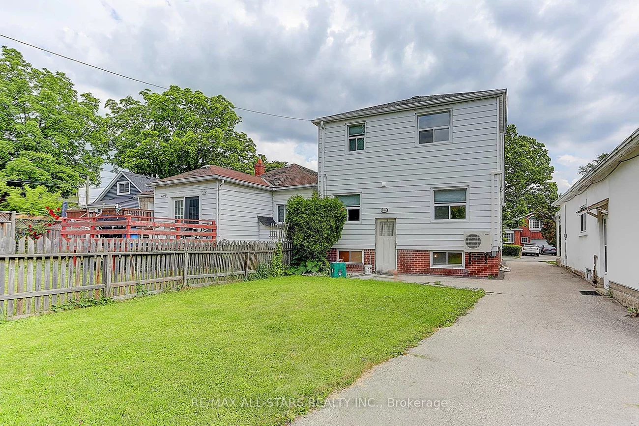 94, Thirty Ninth, Long Branch, Toronto