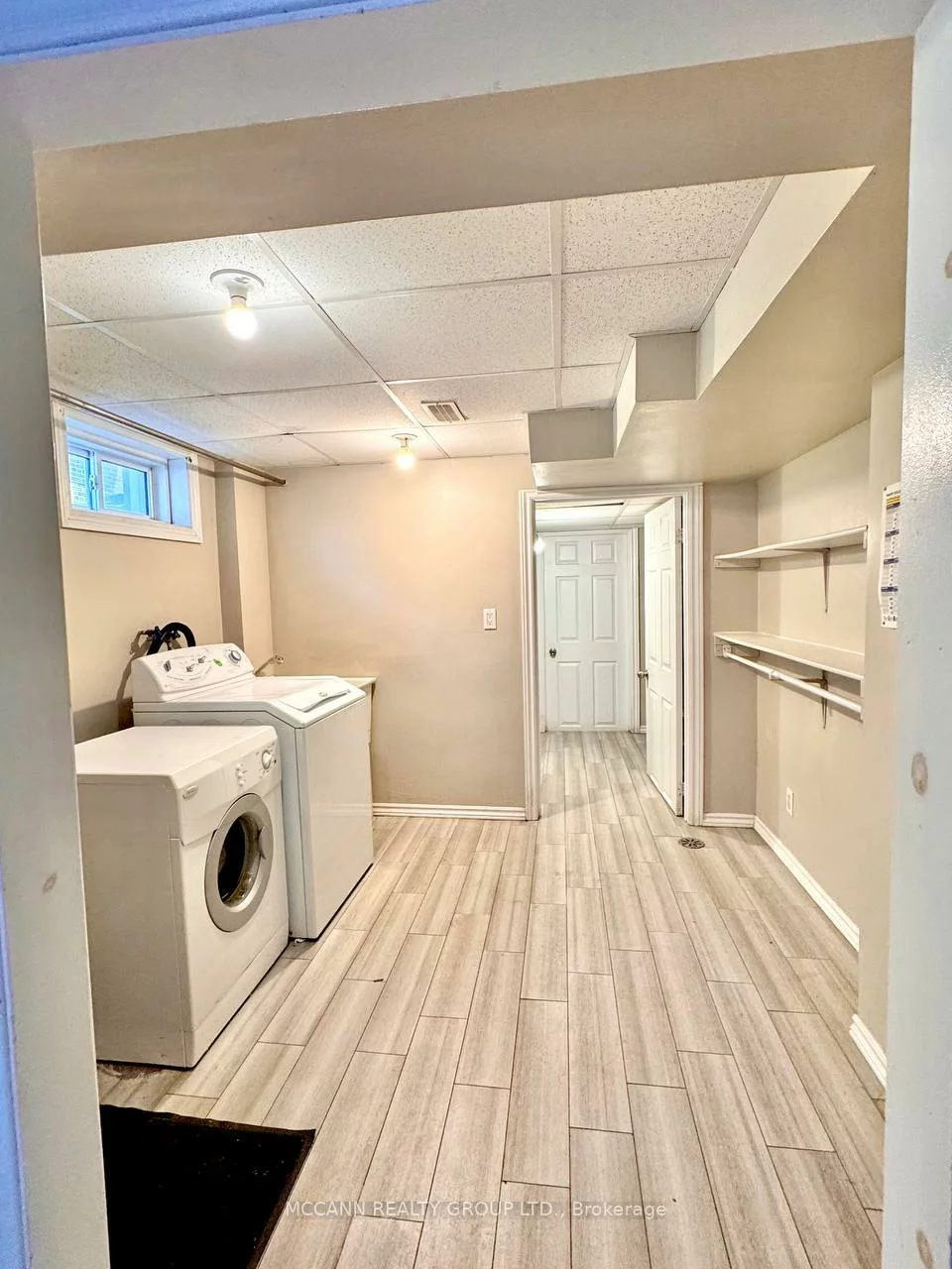 19, Westchester, Brookhaven-Amesbury, Toronto