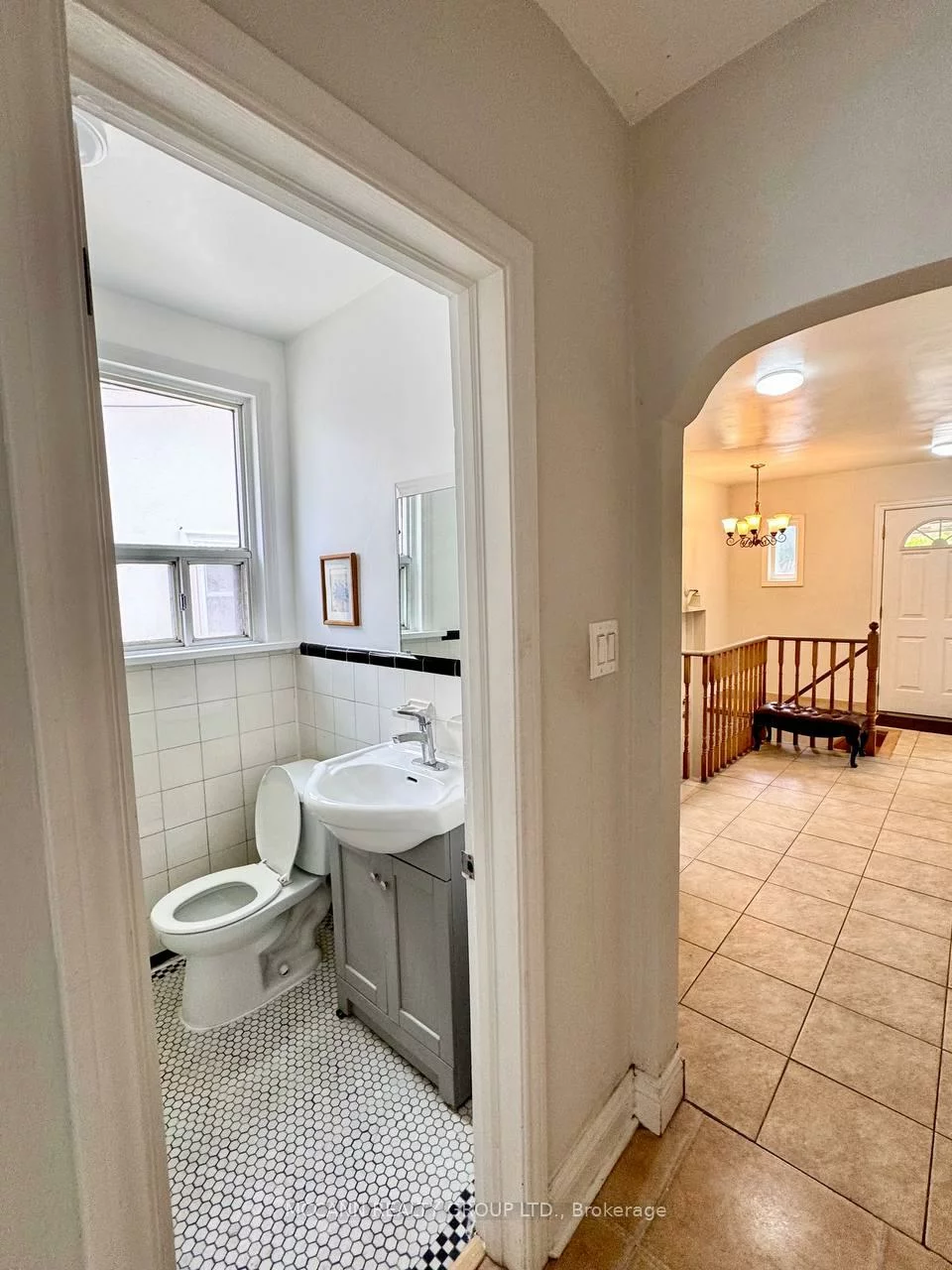19, Westchester, Brookhaven-Amesbury, Toronto