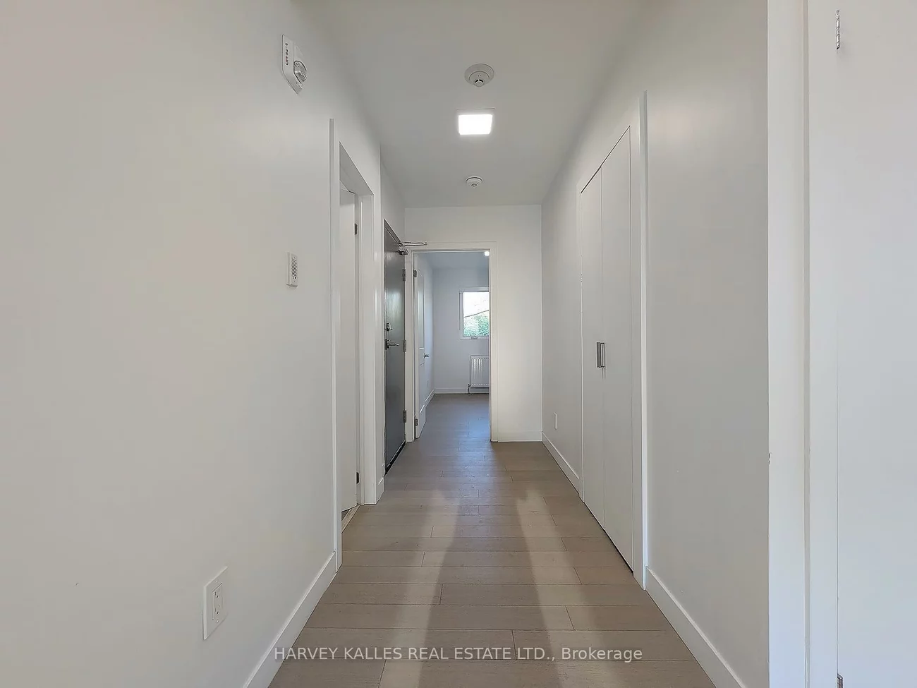 521, Browns, Alderwood, Toronto