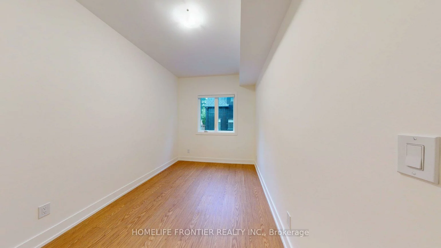 1089, Glencairn, Yorkdale-Glen Park, Toronto