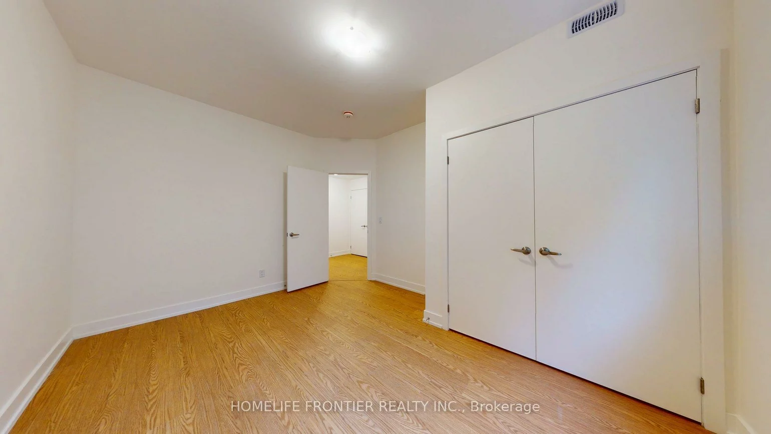 1089, Glencairn, Yorkdale-Glen Park, Toronto