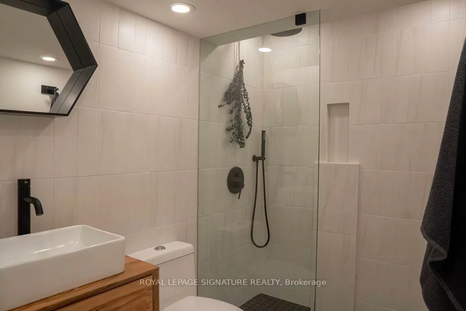 166, Oakmount, High Park North, Toronto