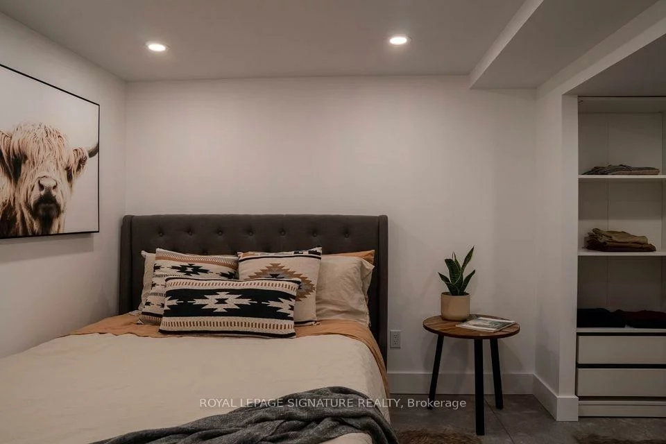 166, Oakmount, High Park North, Toronto