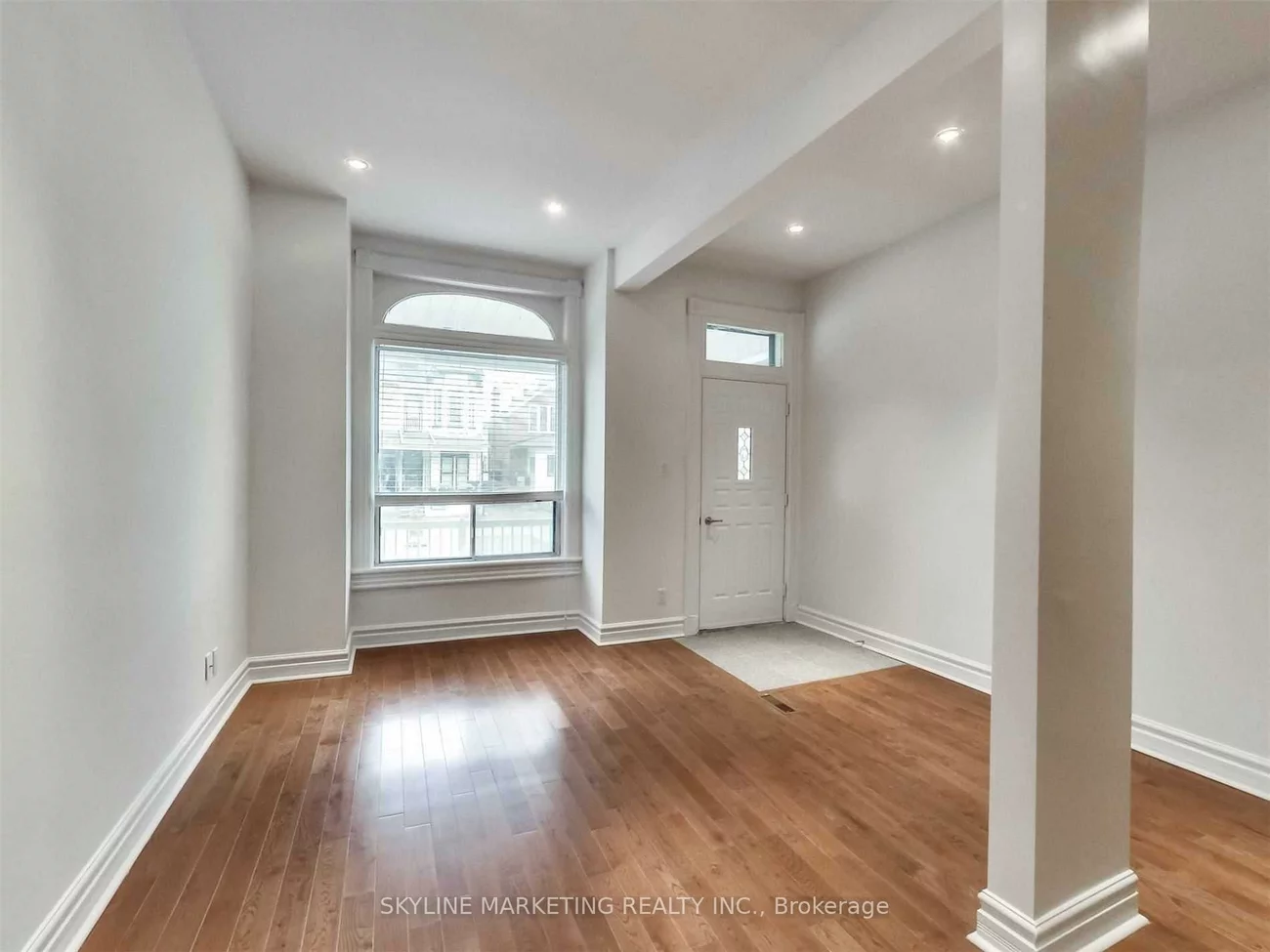 809, Dovercourt, Dovercourt-Wallace Emerson-Junction, Toronto