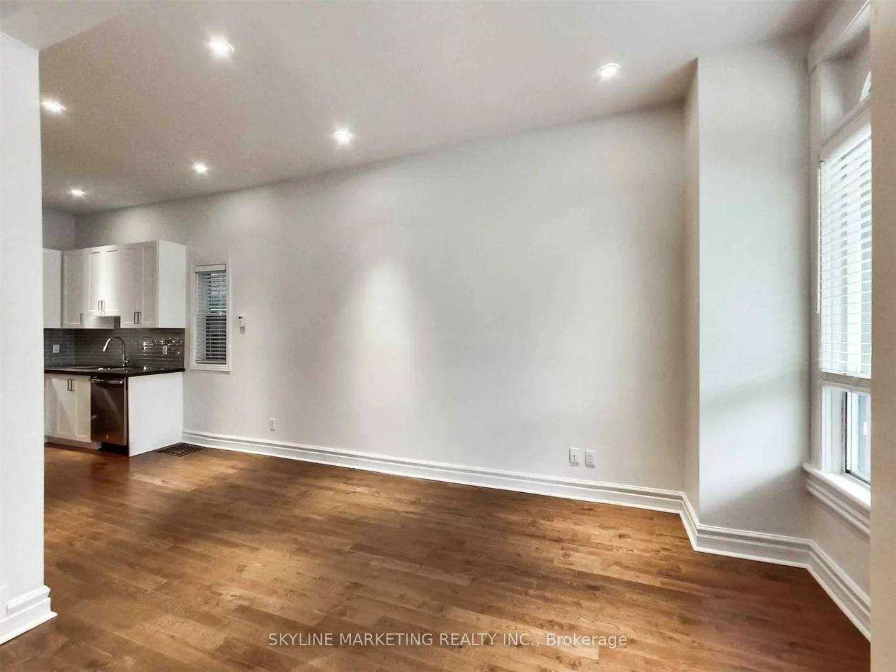 809, Dovercourt, Dovercourt-Wallace Emerson-Junction, Toronto