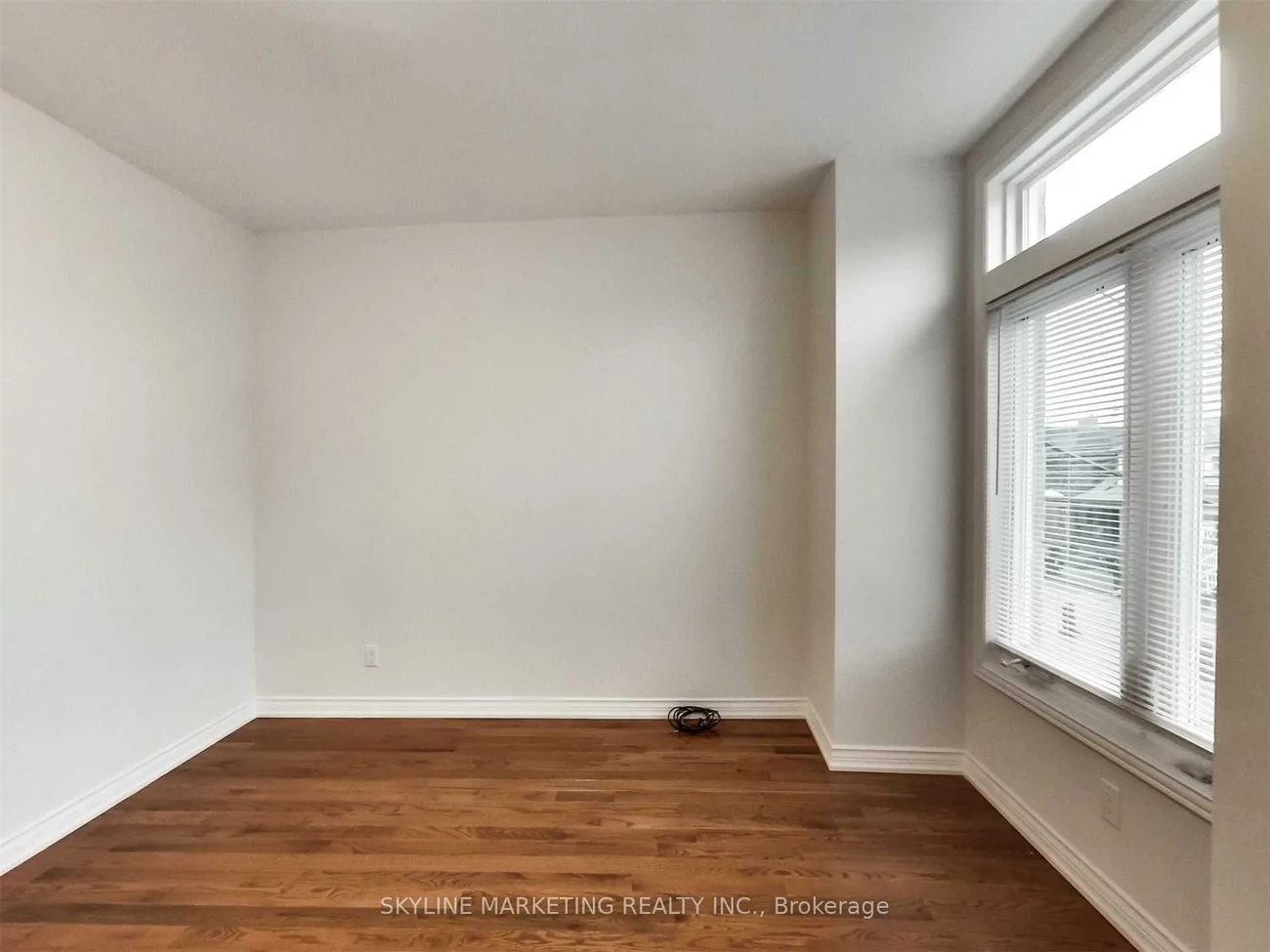 809, Dovercourt, Dovercourt-Wallace Emerson-Junction, Toronto