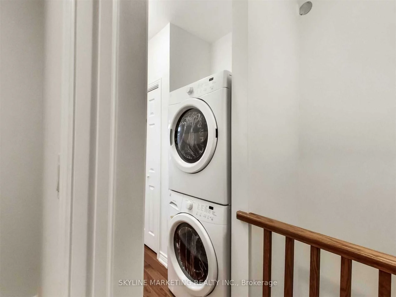 809, Dovercourt, Dovercourt-Wallace Emerson-Junction, Toronto