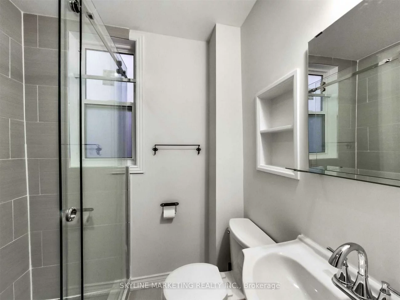 809, Dovercourt, Dovercourt-Wallace Emerson-Junction, Toronto