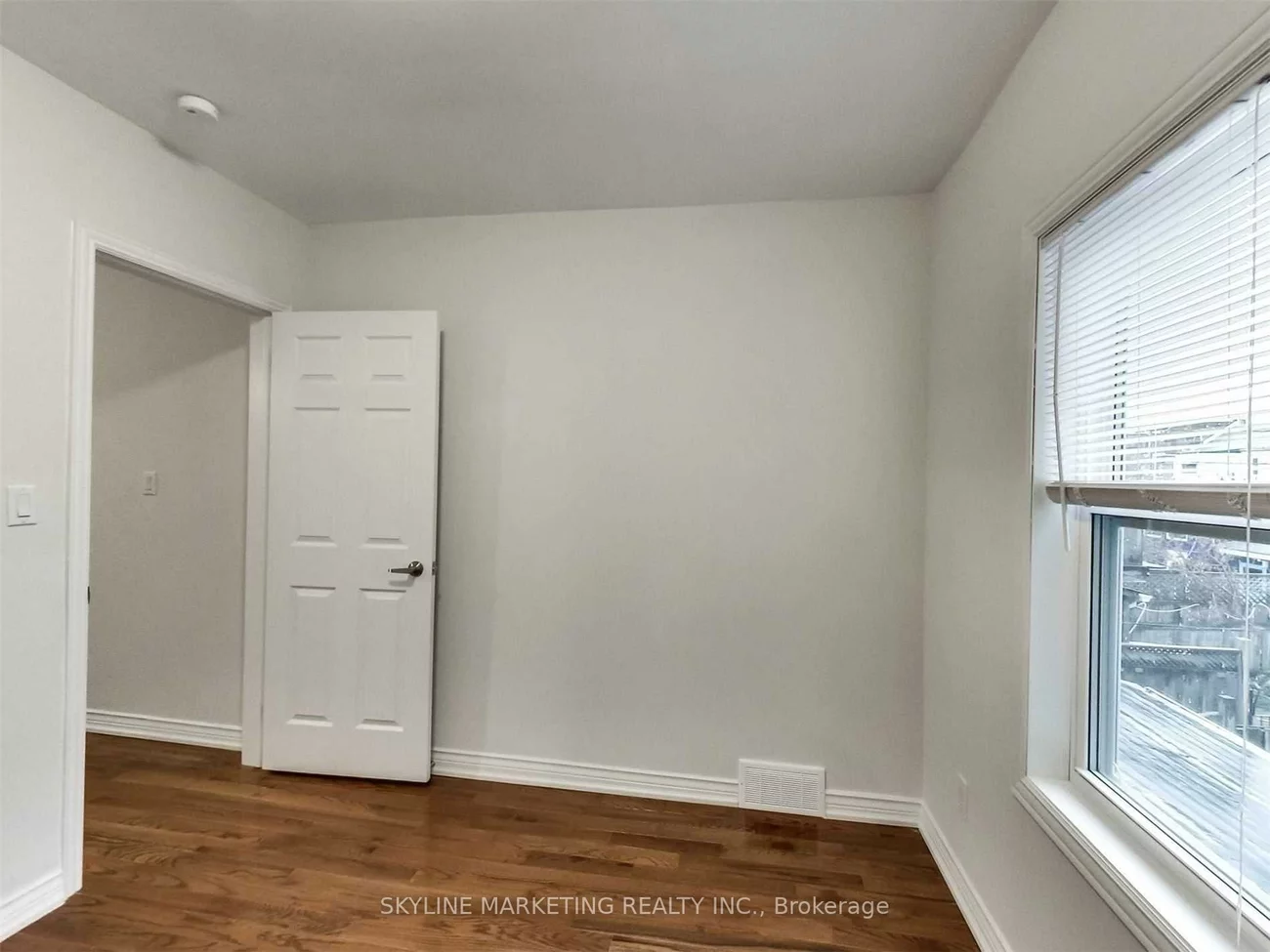 809, Dovercourt, Dovercourt-Wallace Emerson-Junction, Toronto