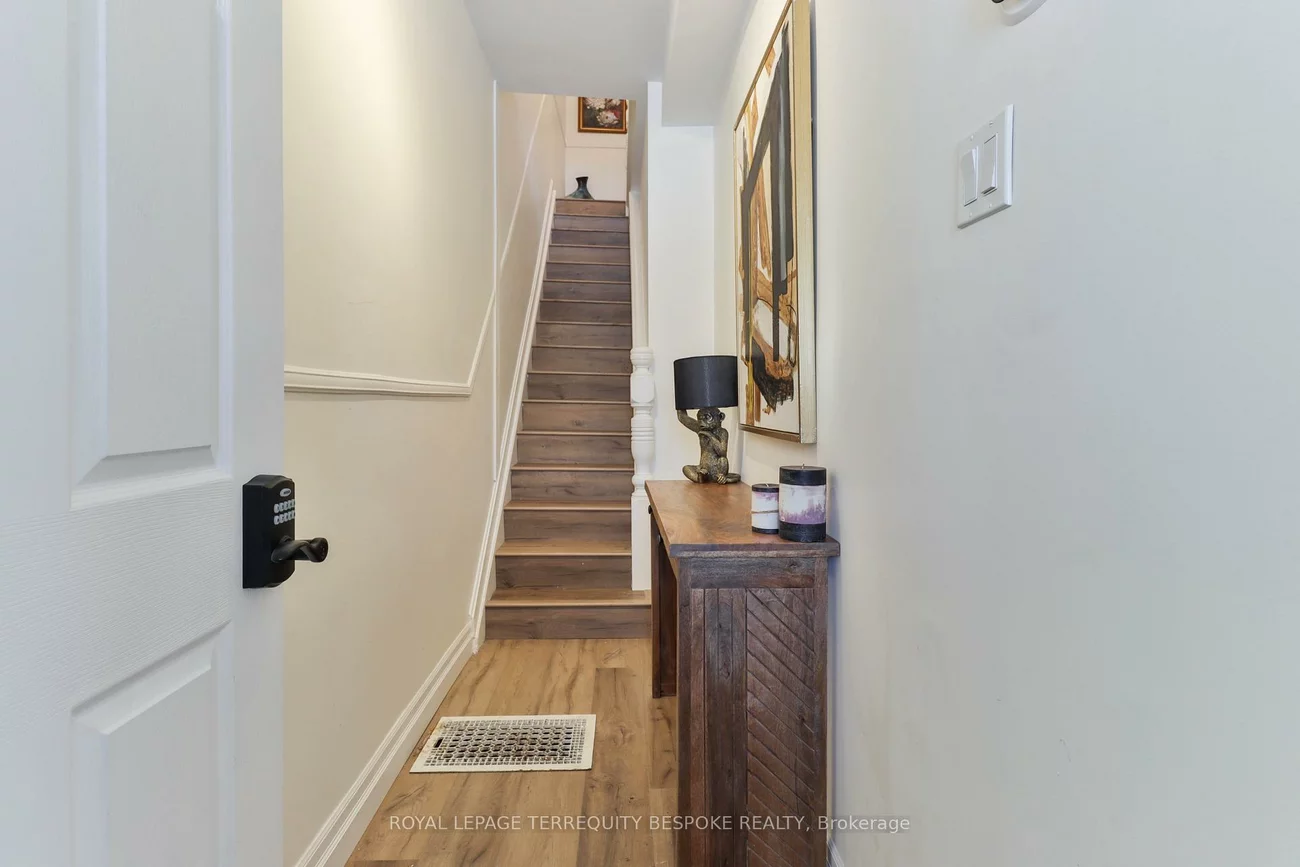39, Lappin, Dovercourt-Wallace Emerson-Junction, Toronto