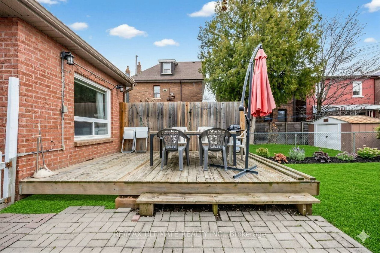 57, Shanly, Dovercourt-Wallace Emerson-Junction, Toronto