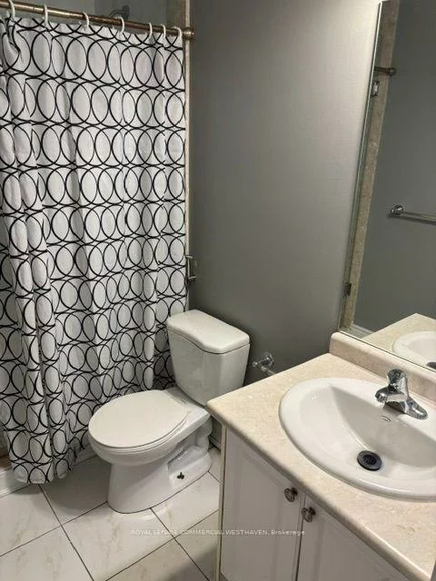 154, Regent, Downsview-Roding-CFB, Toronto