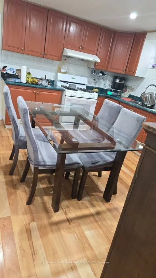 22, Brubeck, Humbermede, Toronto