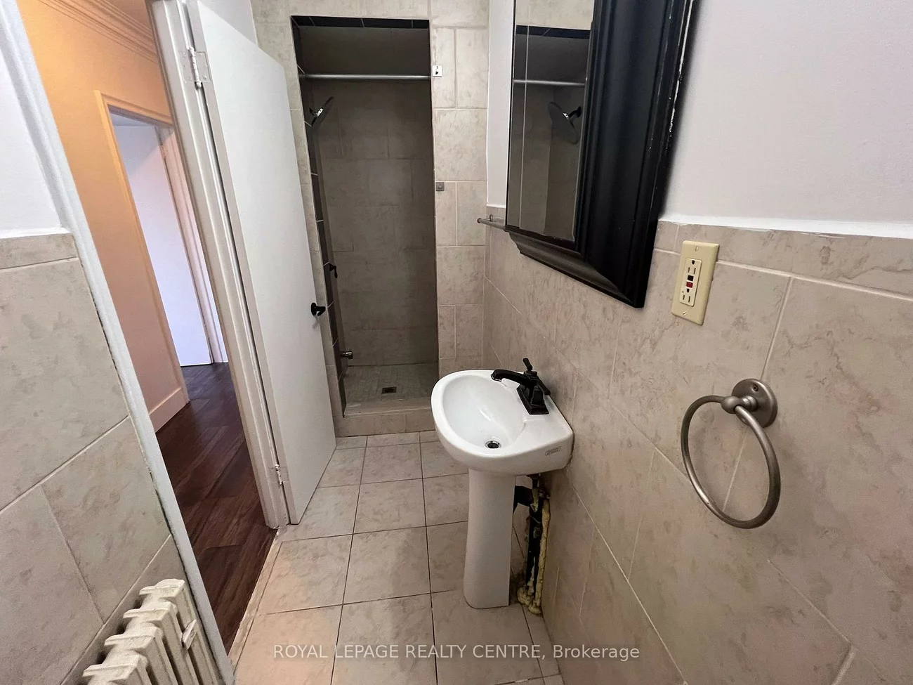 3351, Lakeshore, Long Branch, Toronto