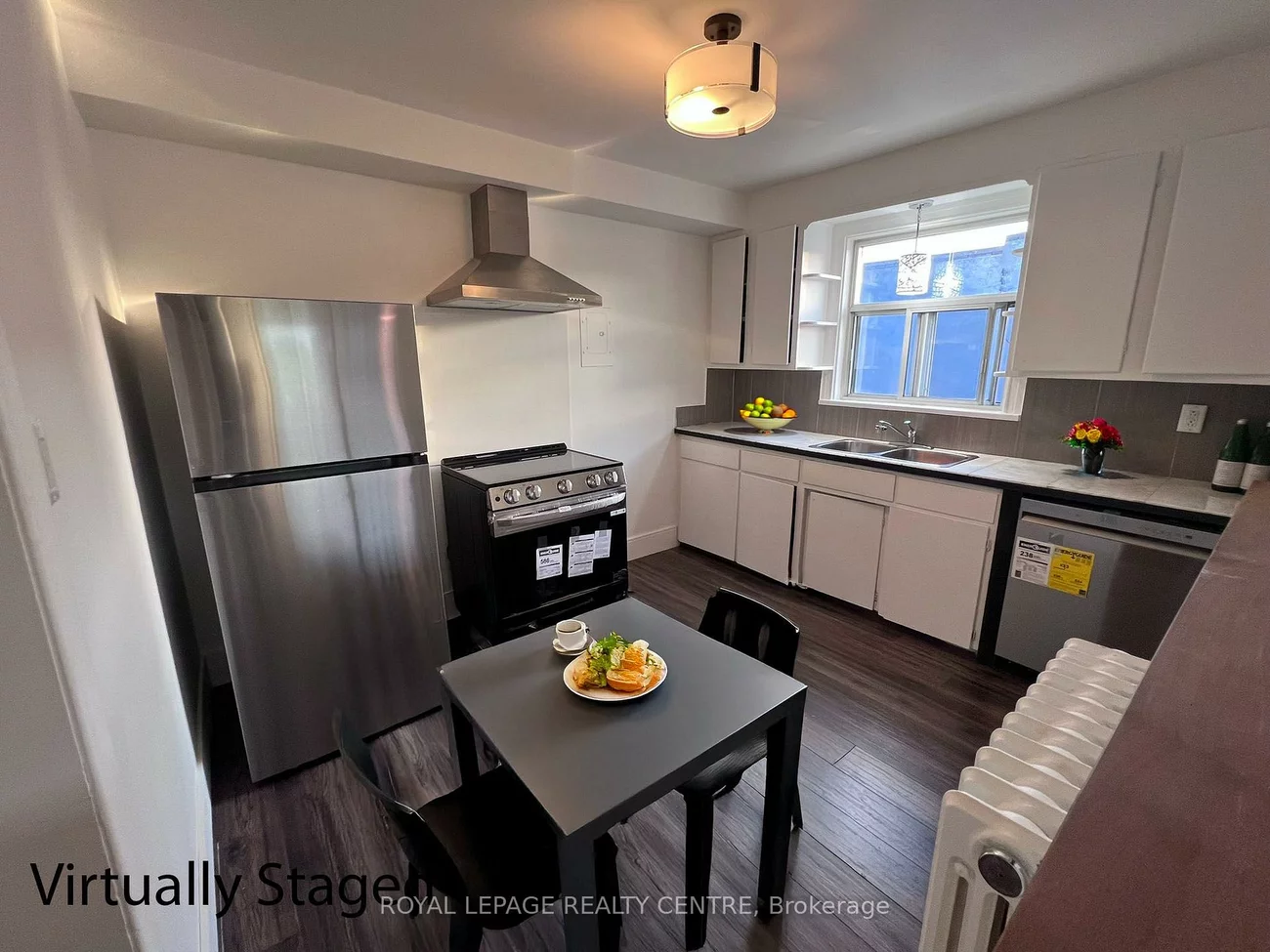3351, Lakeshore, Long Branch, Toronto