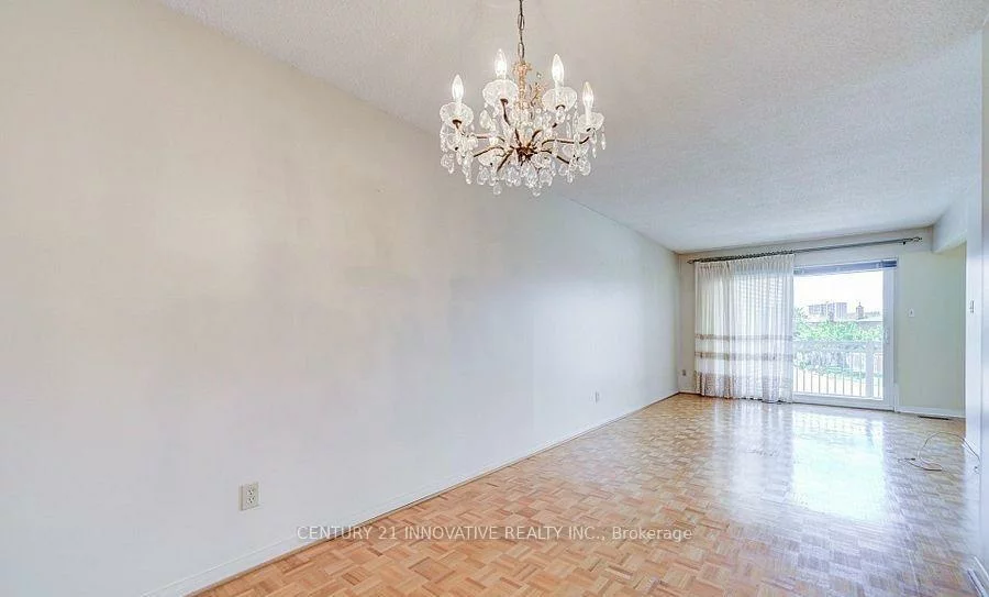 9, Capstan, Glenfield-Jane Heights, Toronto
