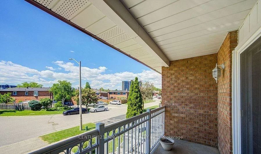9, Capstan, Glenfield-Jane Heights, Toronto