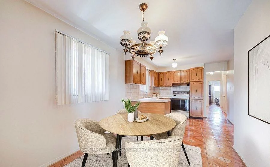 9, Capstan, Glenfield-Jane Heights, Toronto