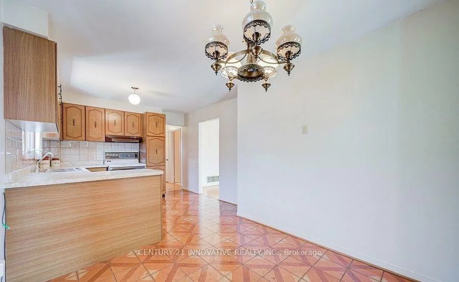 9, Capstan, Glenfield-Jane Heights, Toronto