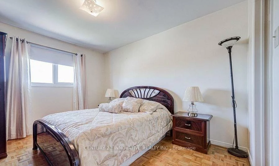 9, Capstan, Glenfield-Jane Heights, Toronto