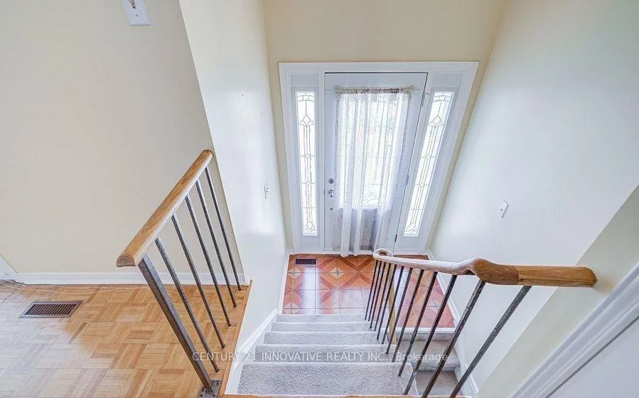 9, Capstan, Glenfield-Jane Heights, Toronto