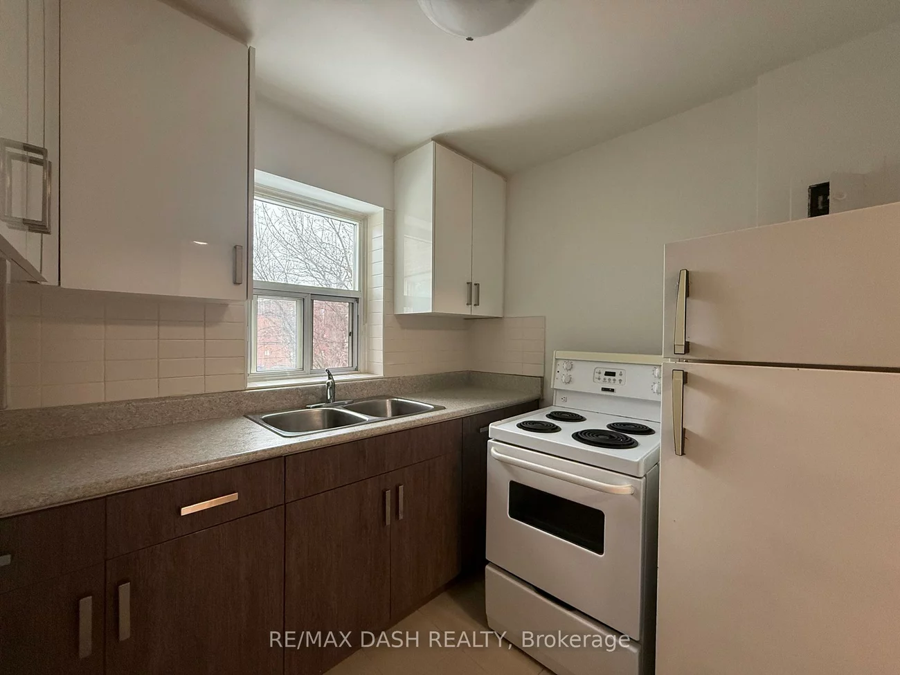 69, Old Mill, Stonegate-Queensway, Toronto