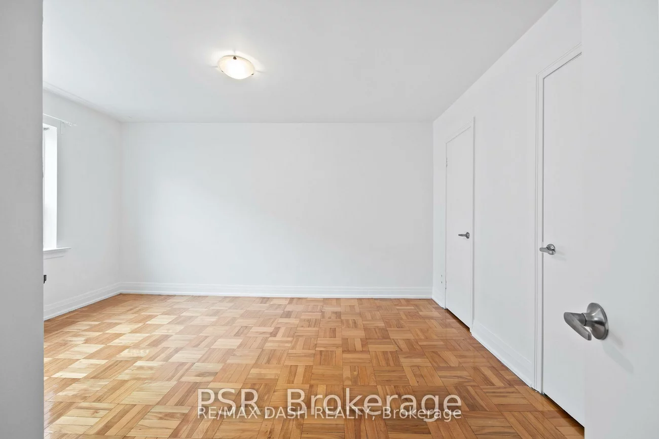 69, Old Mill, Stonegate-Queensway, Toronto