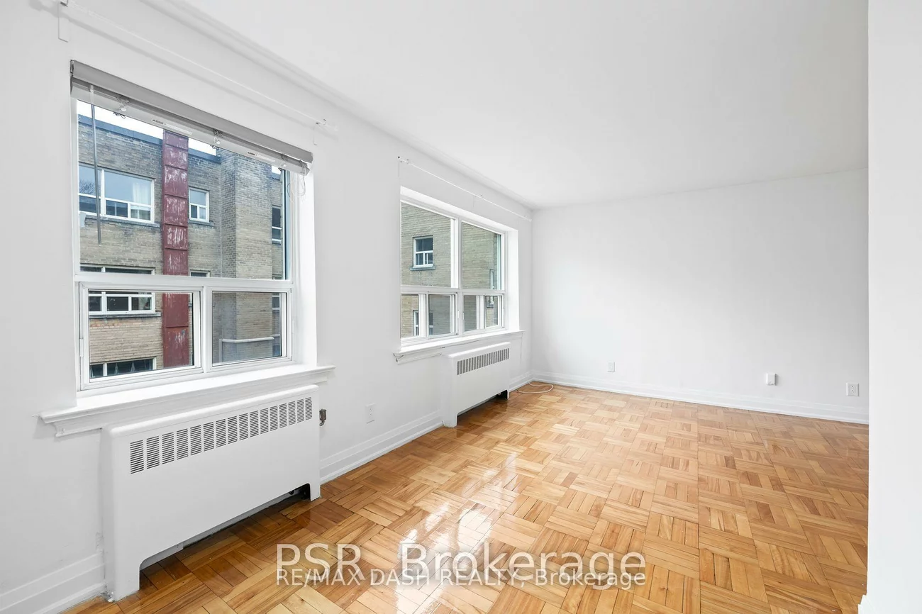 69, Old Mill, Stonegate-Queensway, Toronto