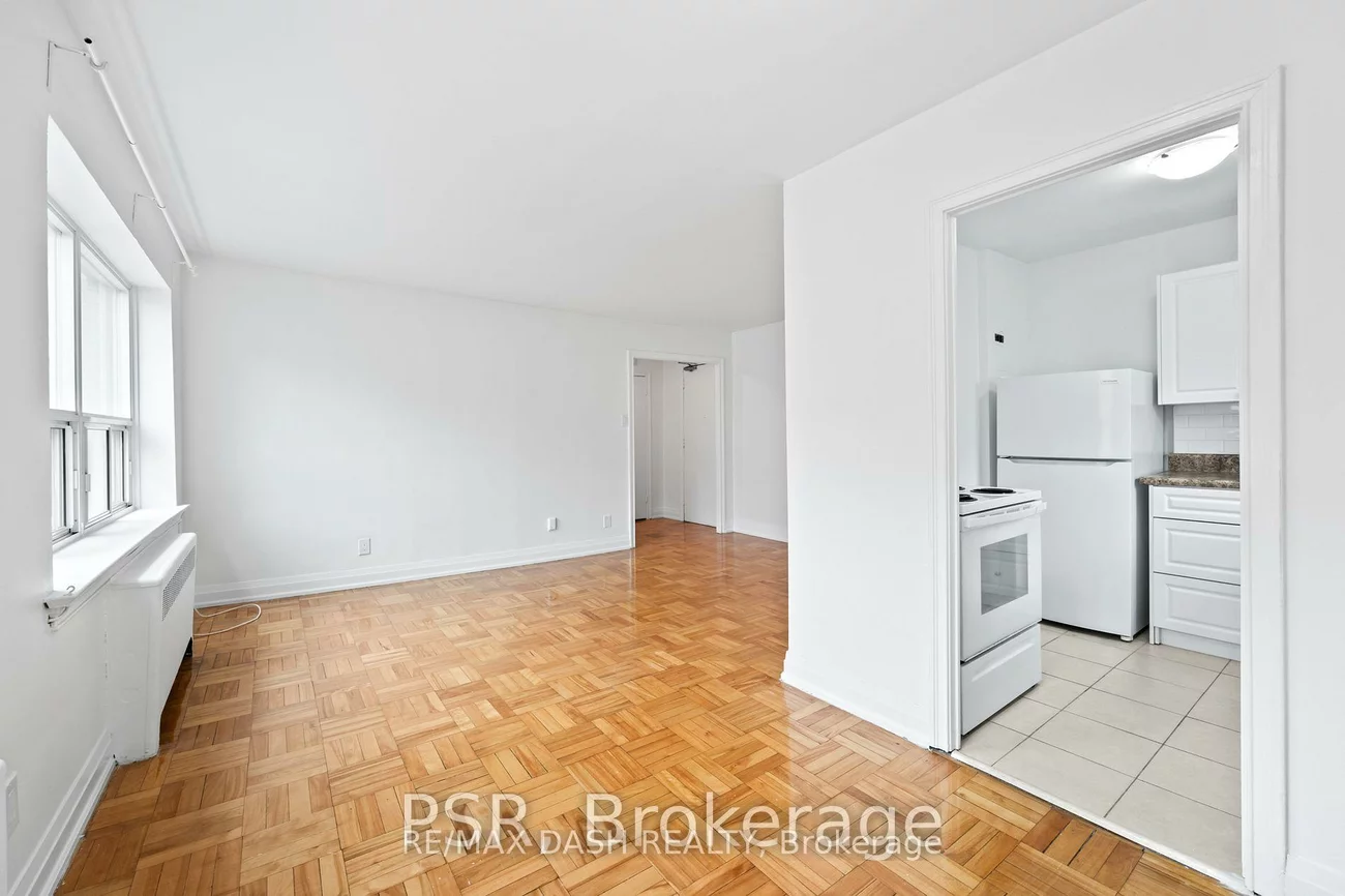 69, Old Mill, Stonegate-Queensway, Toronto