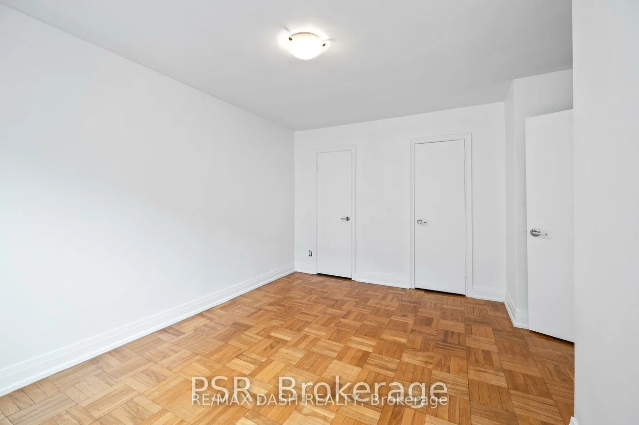 69, Old Mill, Stonegate-Queensway, Toronto
