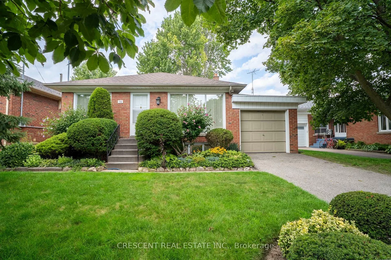 14, Claymore, Stonegate-Queensway, Toronto
