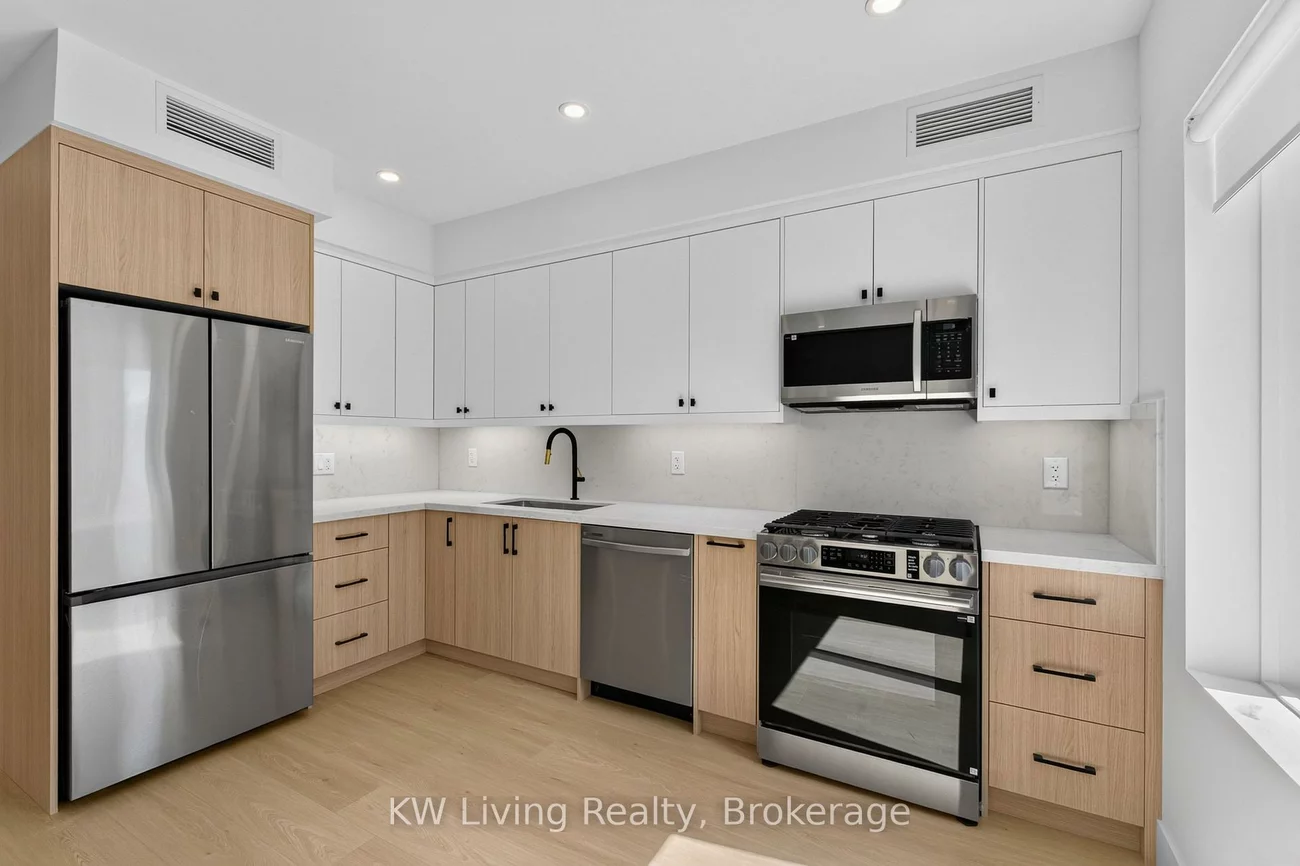 6, Kirknewton, Caledonia-Fairbank, Toronto