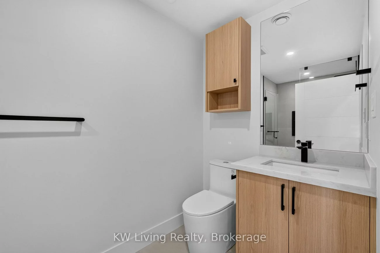 6, Kirknewton, Caledonia-Fairbank, Toronto