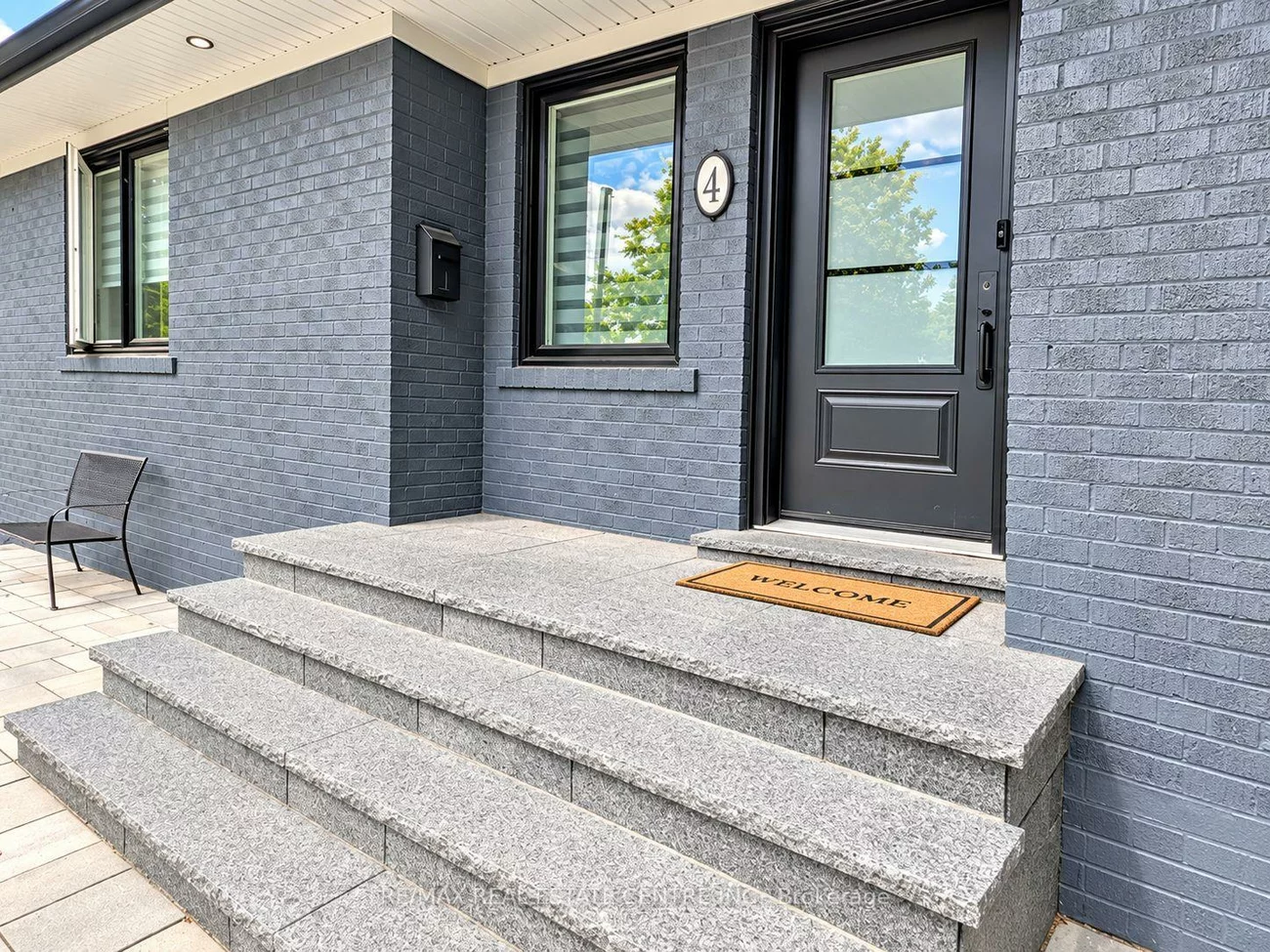 4, Rockfield, Islington-City Centre West, Toronto