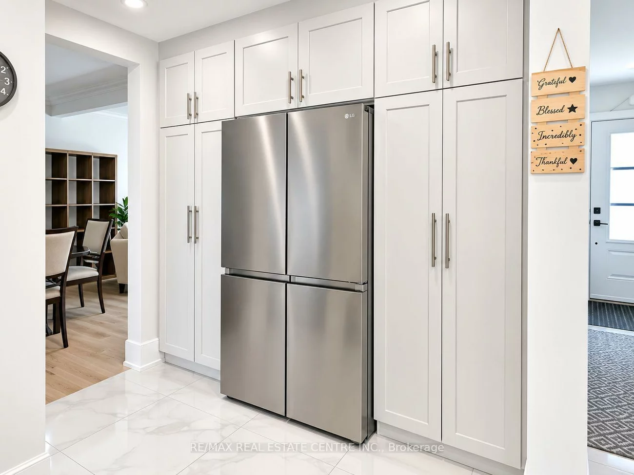 4, Rockfield, Islington-City Centre West, Toronto