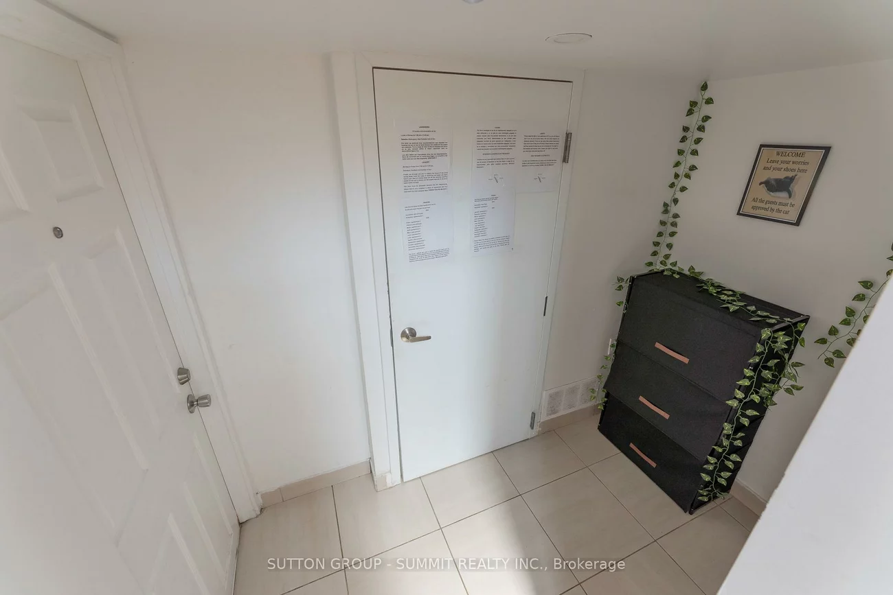 29, Yatescastle, Glenfield-Jane Heights, Toronto