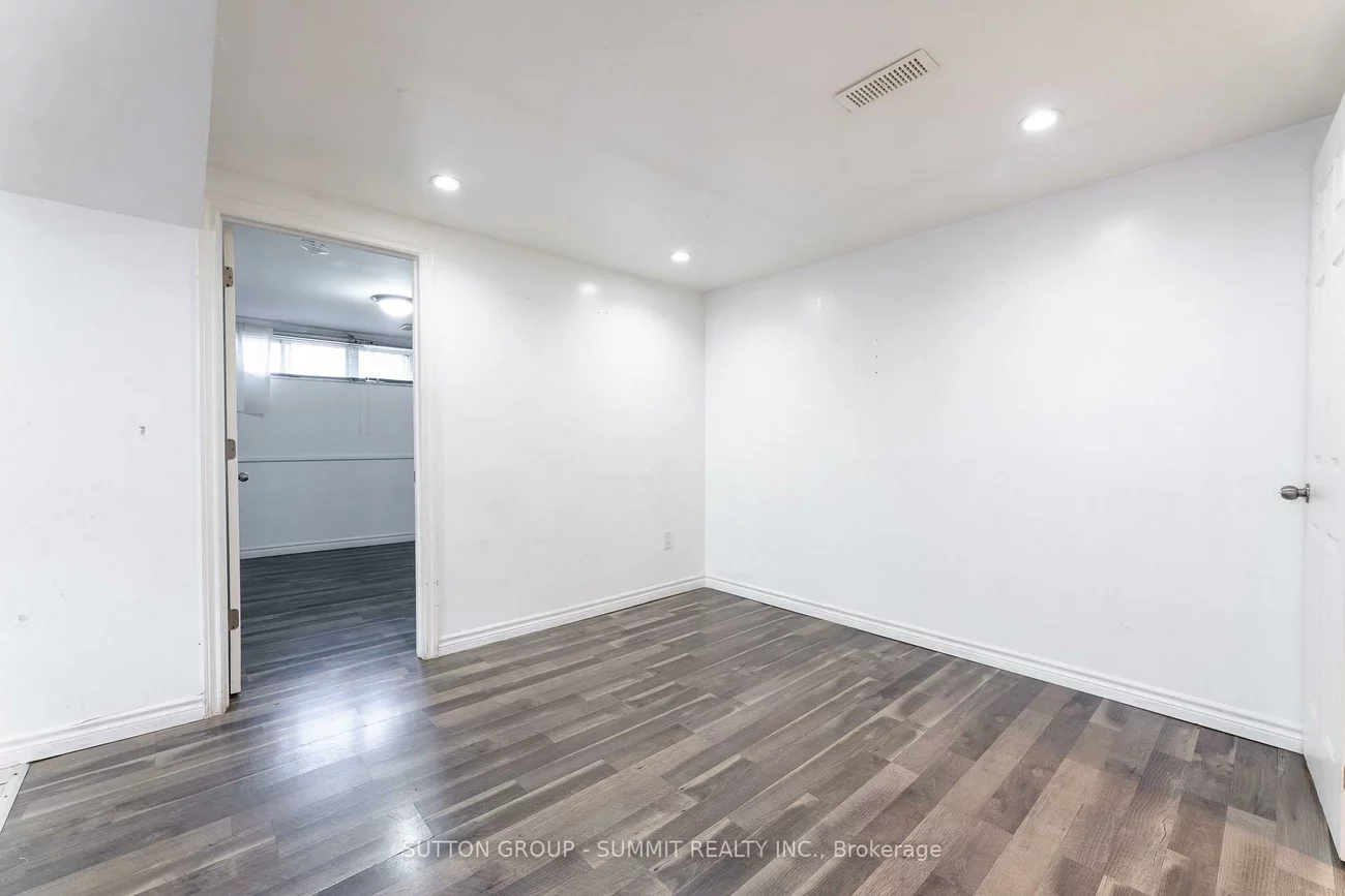 29, Yatescastle, Glenfield-Jane Heights, Toronto