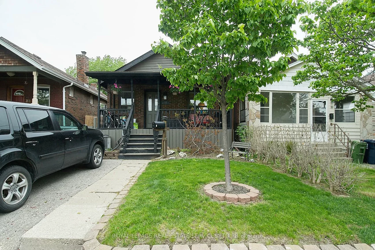37, Seventeenth, New Toronto, Toronto