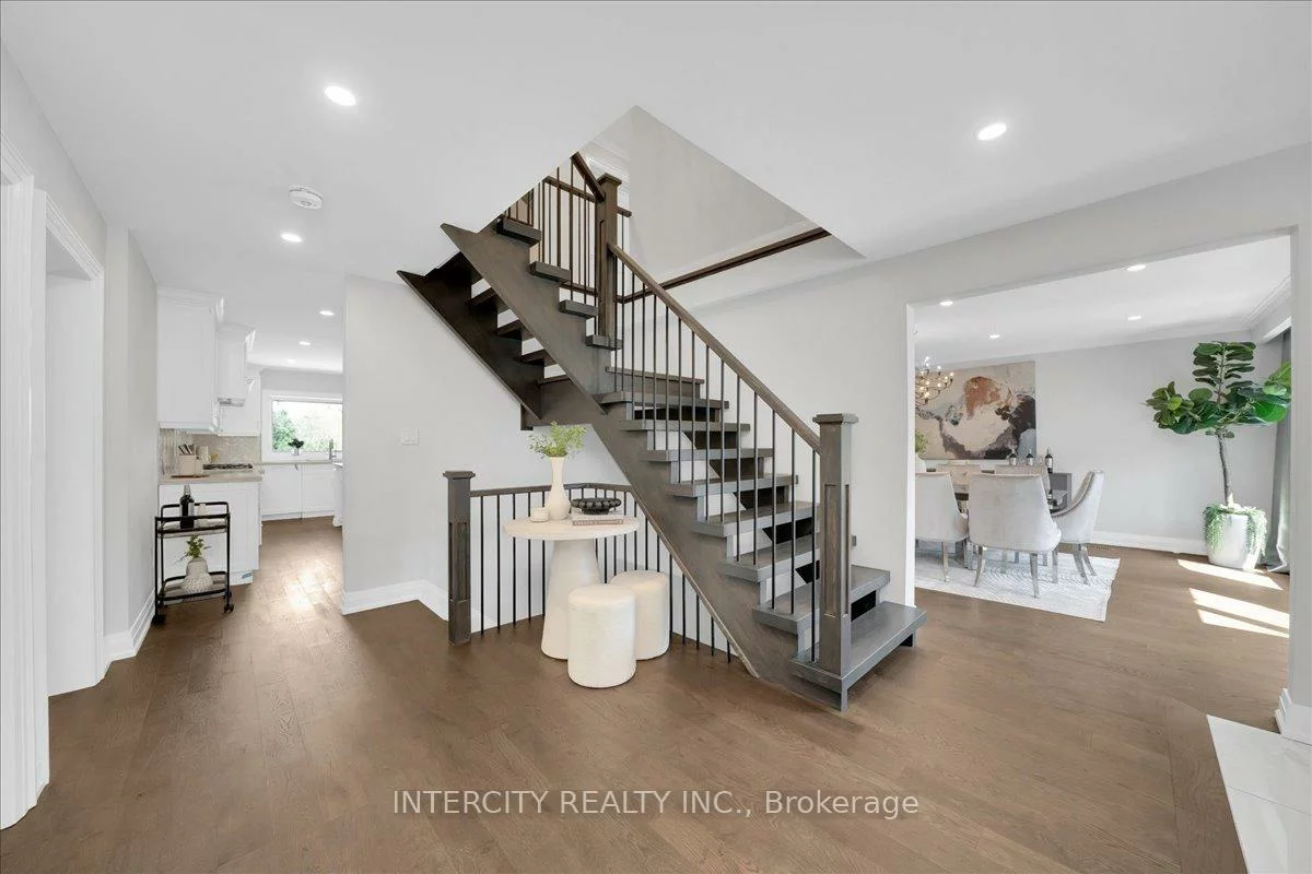 61, Golfwood, Kingsview Village-The Westway, Toronto