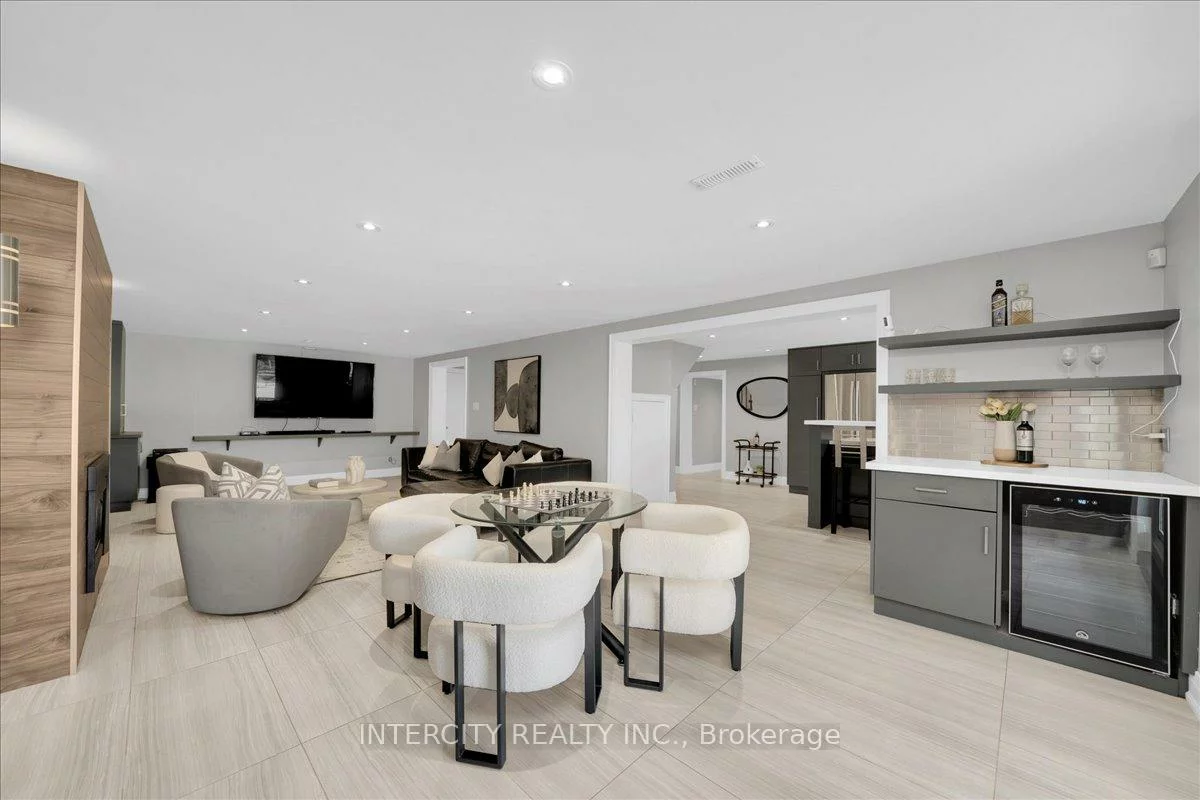 61, Golfwood, Kingsview Village-The Westway, Toronto
