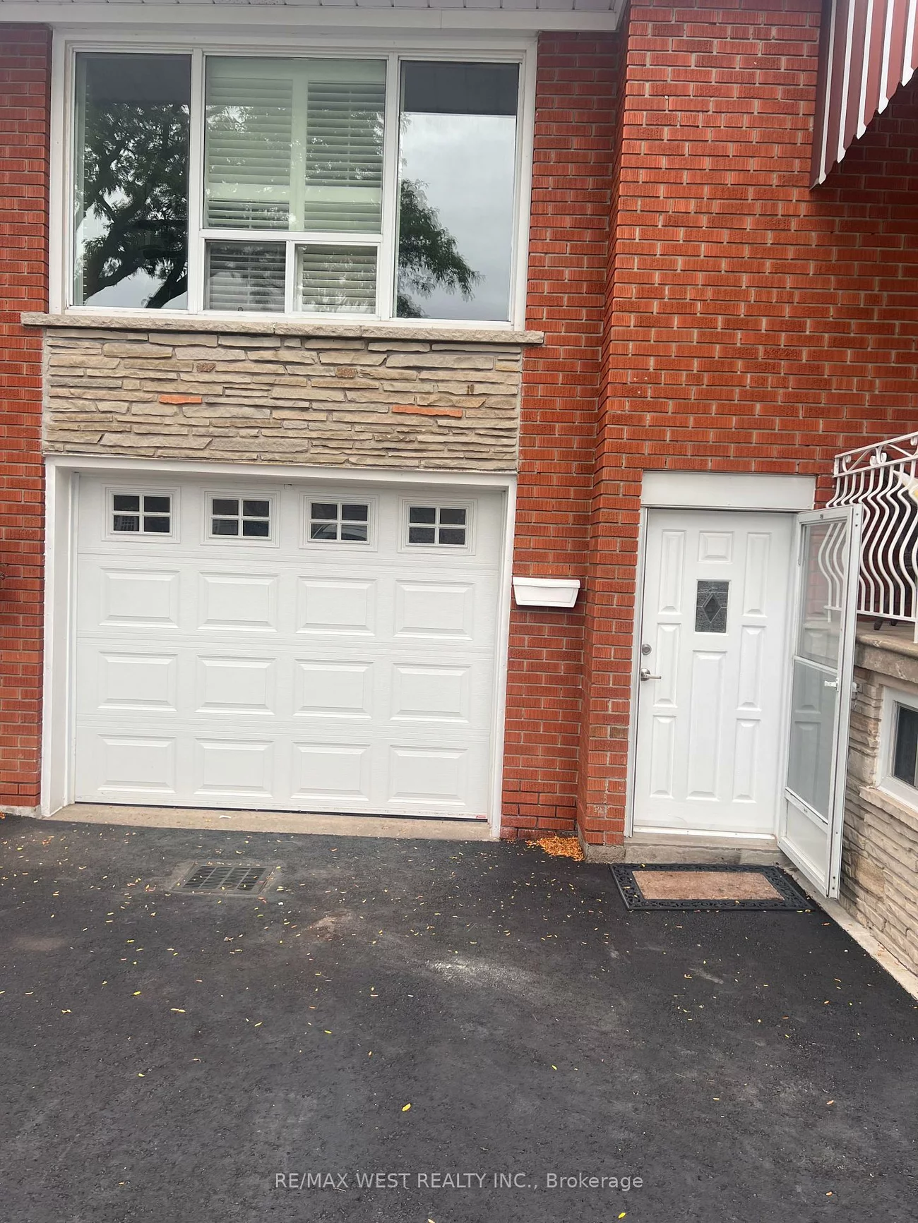 57, Starview, Humberlea-Pelmo Park W5, Toronto