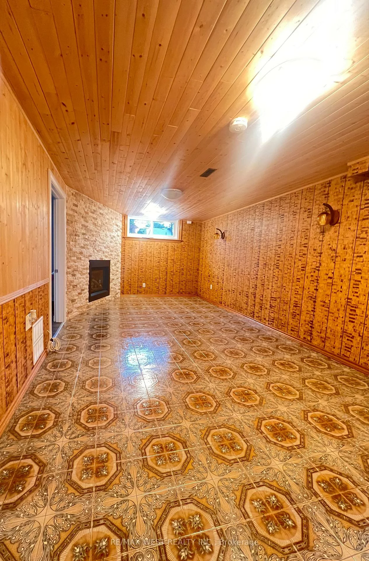 57, Starview, Humberlea-Pelmo Park W5, Toronto